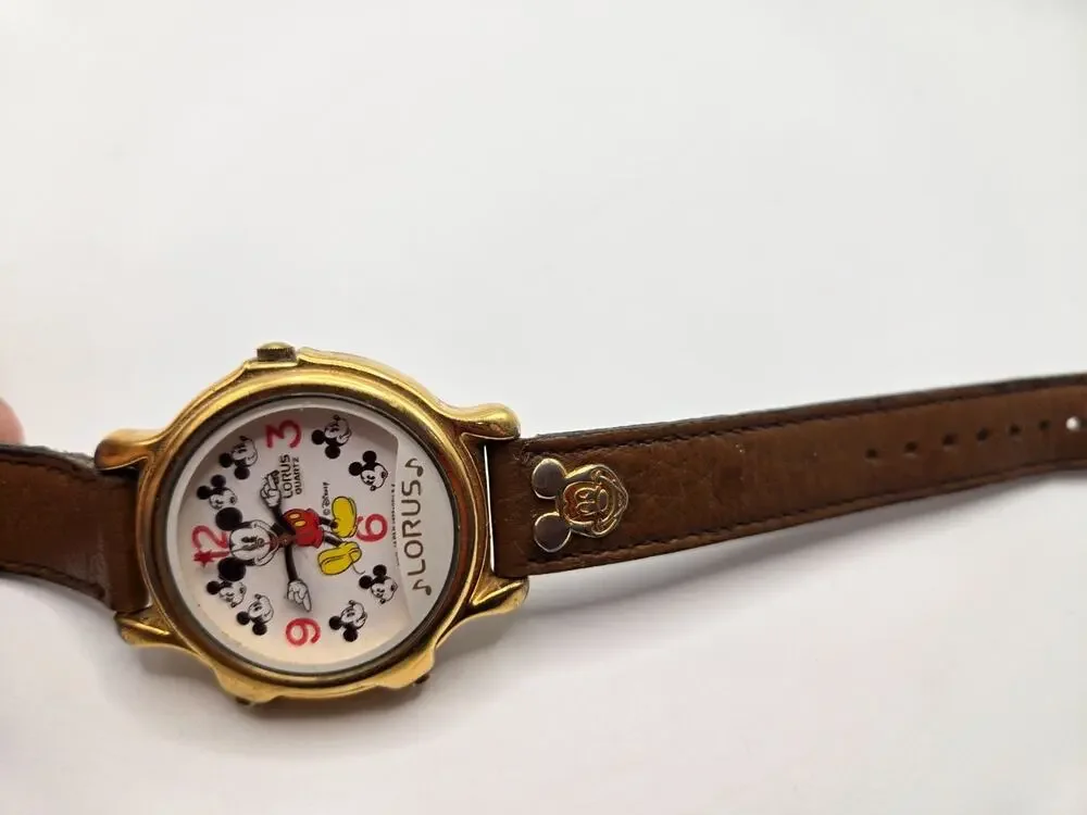 Lorus Disney Mickey Mouse Wristwatch Gold Tone Brown Leather Strap Needs Battery